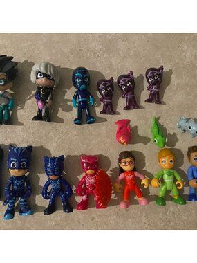 Disney PJ Masks Lot of Toys Ninjalinos, Night Ninja, Luna Girl & Romeo, 16pc Set